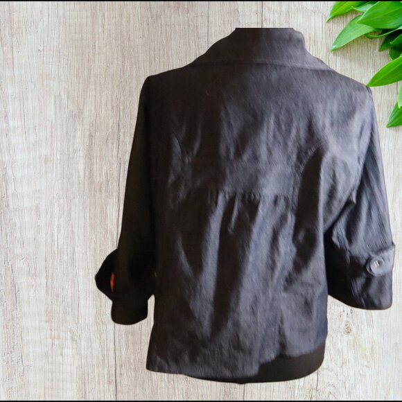 Sandro Denim Jacket, New, w/out Tags.  Size Large (petite) - Picture 3 of 3